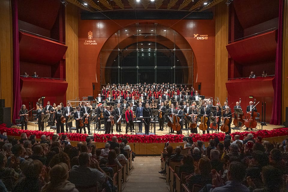 La Orquesta Filarmónica de Gran Canaria celebró el Concierto Solidario de Navidad