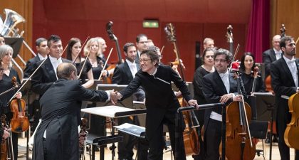 La Orquesta Filarmónica de Gran Canaria celebró el Concierto Solidario de Navidad