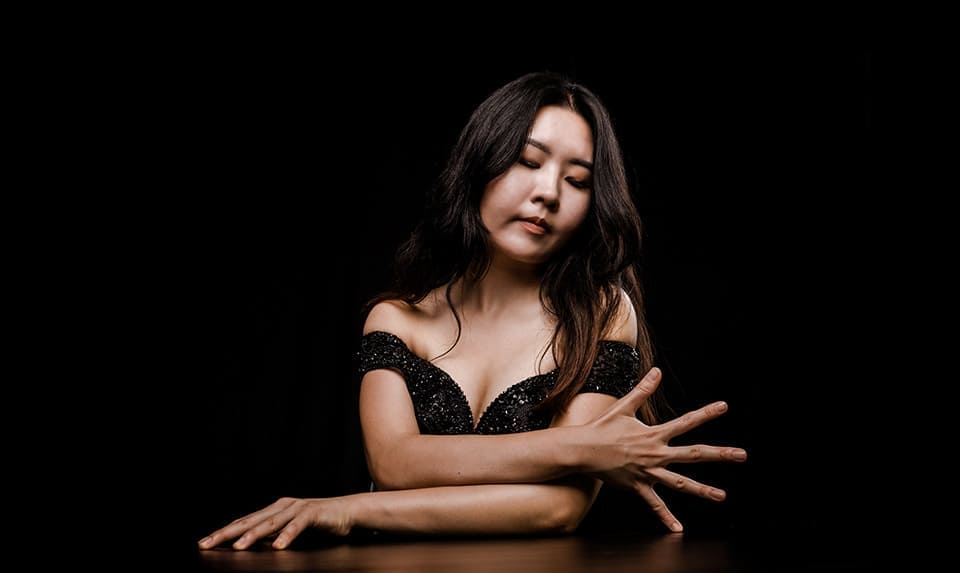 El dúo surcoreano, la pianista Chloe Jiyeong Mun y la violinista Jehye Lee, actuará en el Círculo de Bellas Artes de Madrid