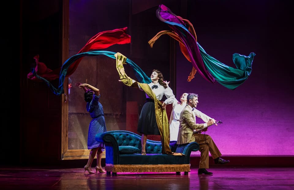 El tiempo entre costuras, el musical aterriza en el Gran Teatro de Córdoba