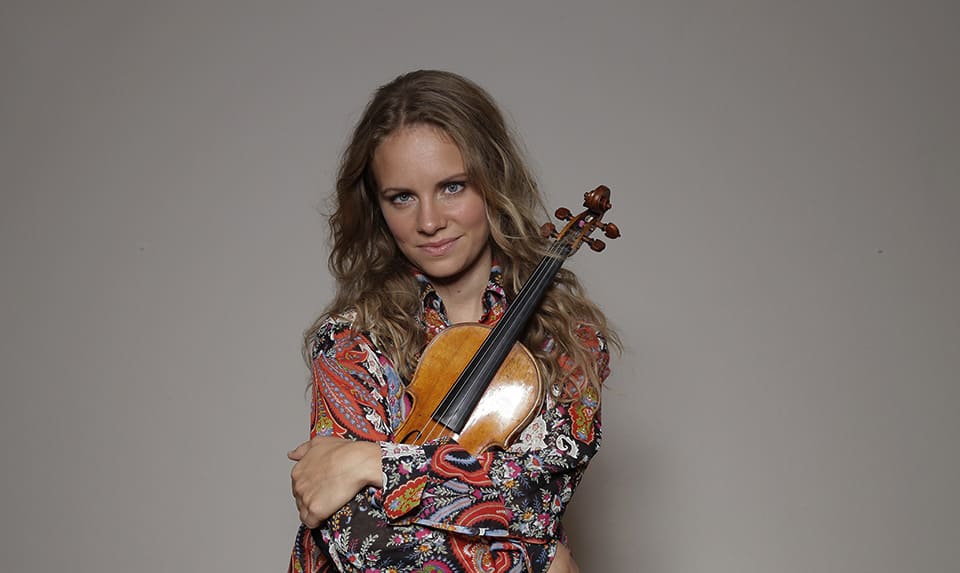 Julia Fischer regresa a España al frente de la Academy of St Martin in the Fields Julia Fischer regresa a España al frente de la Academy of St Martin in the Fields