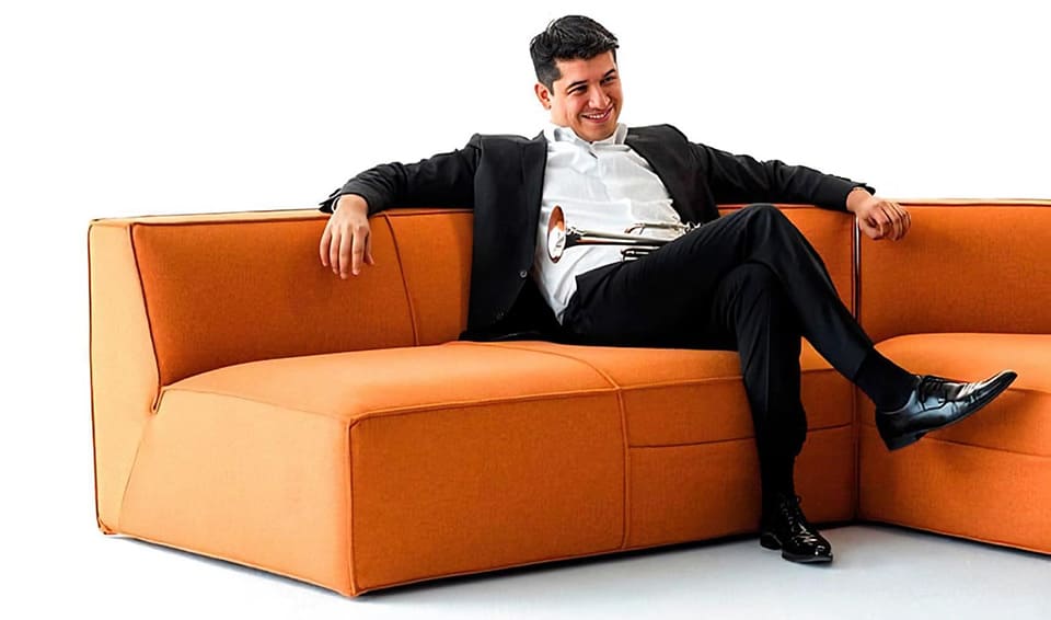El trompetista Pacho Flores, GRAMMY Latino 2023, actúa con la Orquesta Ciudad de Granada El trompetista Pacho Flores, GRAMMY Latino 2023, actúa con la Orquesta Ciudad de Granada