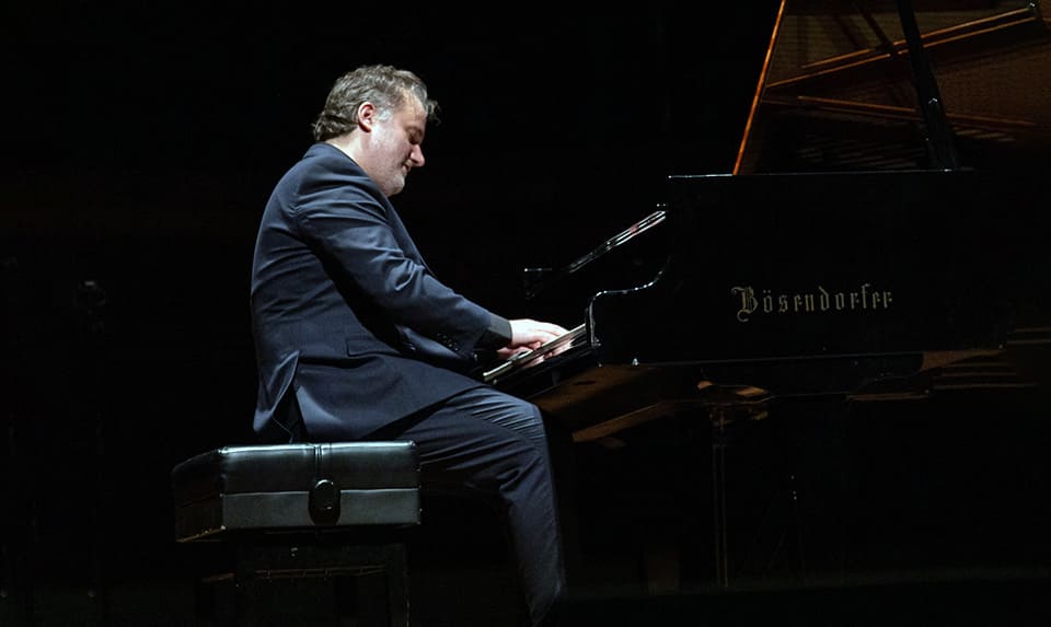 Joan Enric Lluna, al frente de Moonwinds y con Josu de Solaun, actuará en dos conciertos en el Musika-Música de Bilbao