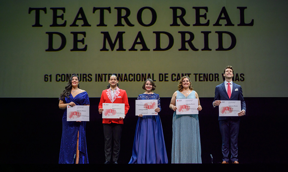 El Teatro Real recibe a los ganadores del Concurso Internacional de Canto Tenor Viñas
