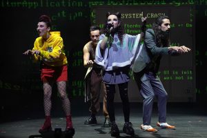El Teatro Real presenta «Rebelión en la granja» en estreno absoluto con una nueva producción de LaJoven Flavia Forni (Chicken), Javier Ariano (Benja), Paula Mori (Kitty), Jesús Irimia (Boxer)