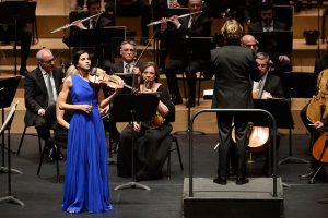 Ana María Valderrama con la OSN