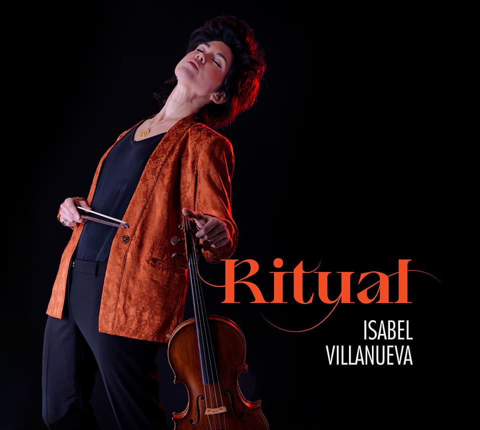 La violista Isabel Villanueva invita en Ritual a un viaje sonoro en Teatros del Canal desde la Edad Media al siglo XX