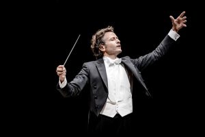 El maestro Gustavo Gimento