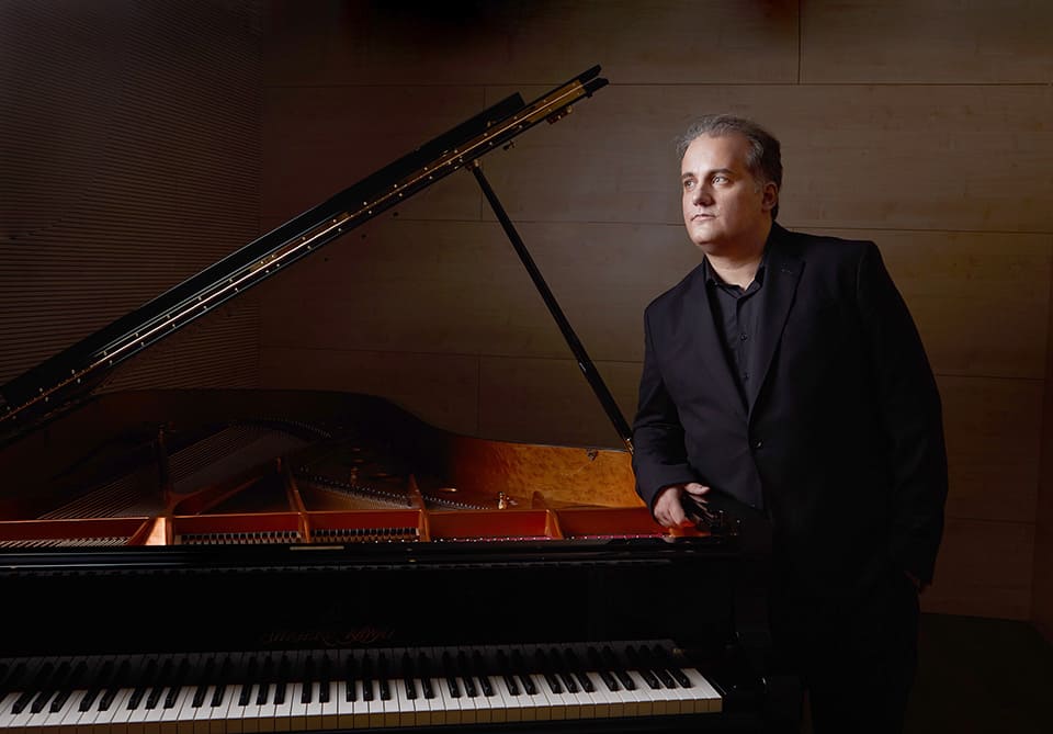 Josu De Solaun edita con ARIA classics «Totentanz», su primer disco orquestal con obras de Liszt y Strauss