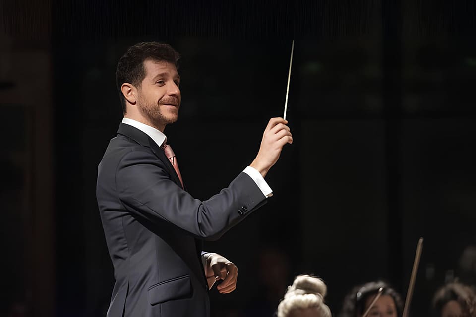 La Orquesta de Extremadura estrena Ladrón de Almas, de Laura Vega, antesala al Carmina Burana de Orff