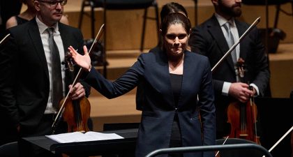 La maestra Delyana Lazarova dirigirá el 9º concierto de la Orquesta Sinfónica de Navarra