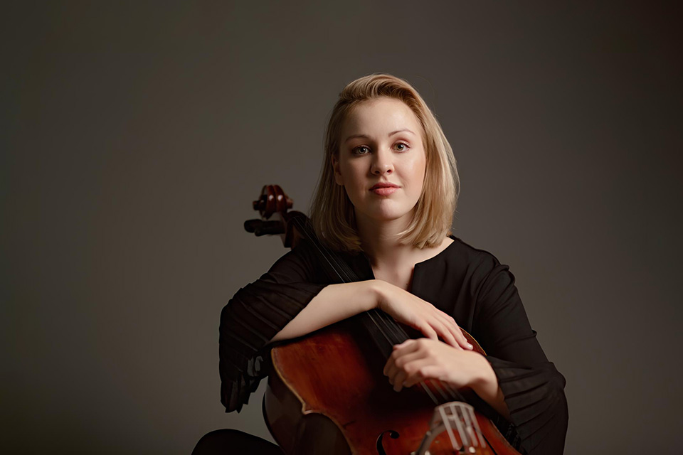 La OFM vuelve al Teatro Cervantes en el programa 11 de su temporada de abono con Dvořák , Tchaikovsky y Mendelssohn