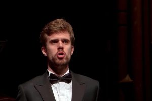 La OBC cierra la temporada con su titular, Ludovic Morlot, dirigiendo el Réquiem de Verdi y un estreno catalán Josep-Ramon Olivé