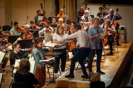 «La vida breve» de Manuel de Falla clausura la temporada de la Orquesta Ciudad de Granada Ensayo de «La vida breve» de Manuel de Falla