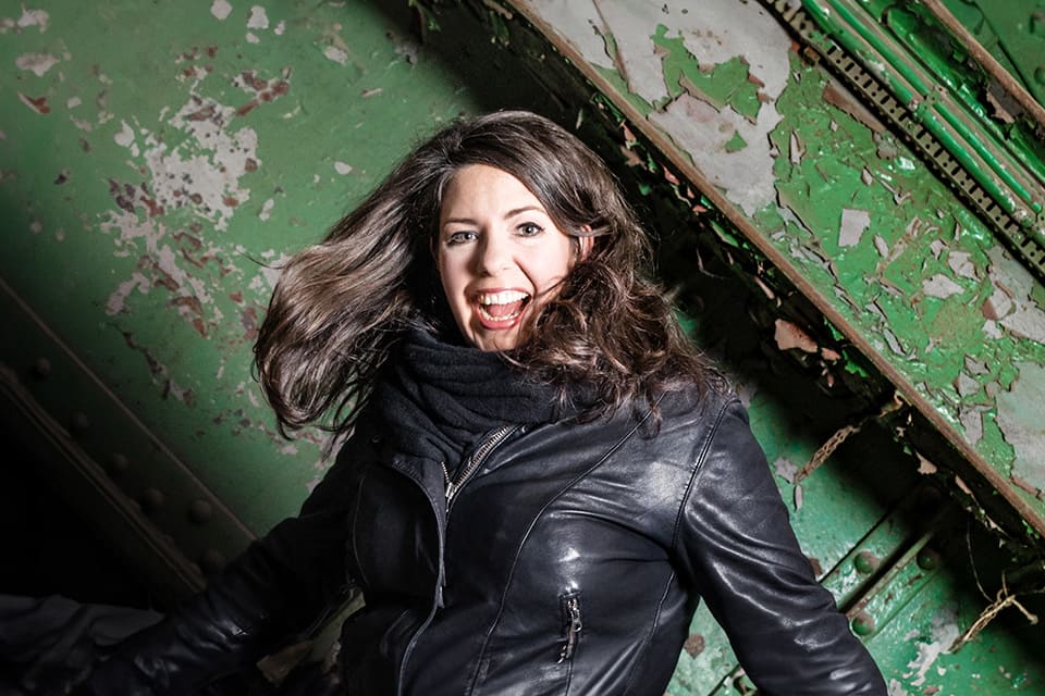 Orquesta de València y Marc Albrecht interpretan la «Quinta» Sinfonía de Brahms / Shoenberg