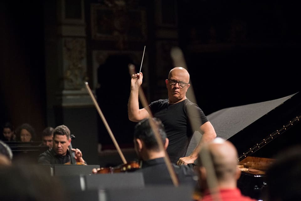Estreno oficial de Cantos de Ordesa, de Antón García Abril, en concierto para viola