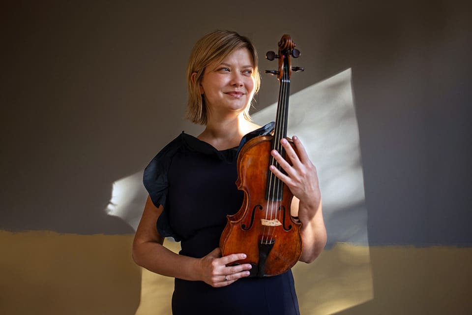 La Orquesta Sinfónica de Castilla y León concluye la temporada con Alina Ibragimova y María Toledo