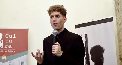 Niño Ruven pone broche de oro para un nuevo instrumento flamenco