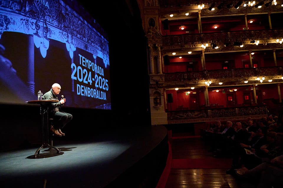 Calixto Bieito, director artístico del Teatro Arriaga dio a conocer los detalles de la Temporada 2024-2025