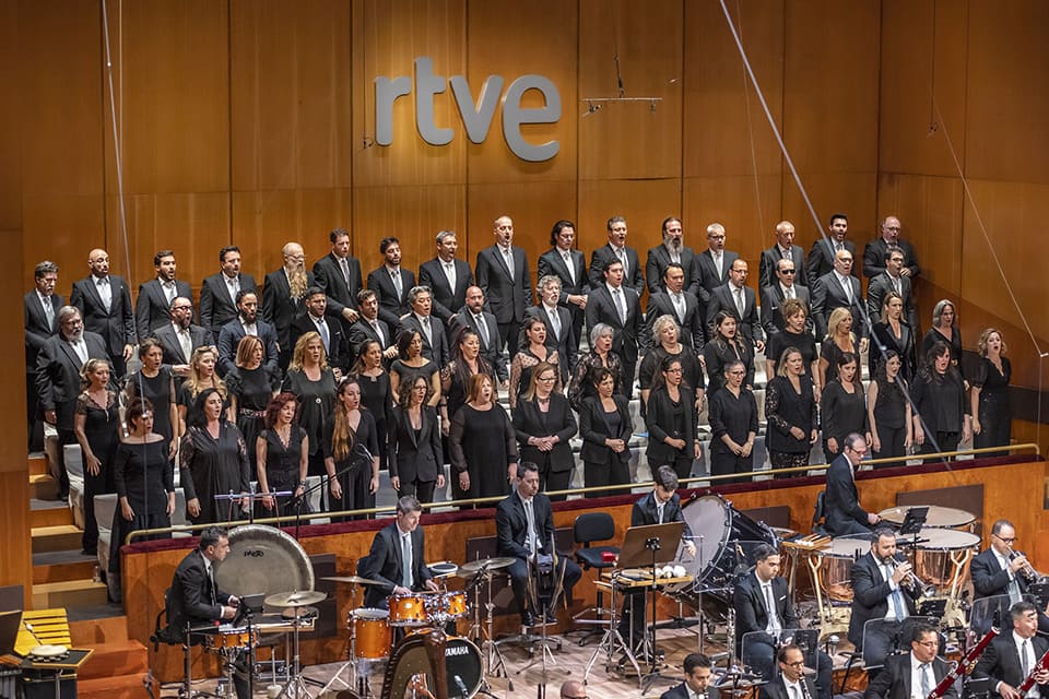 El Coro RTVE colabora en la «Gala Puccini» en el Teatro Real y la Orquesta RTVE viaja a Portugal