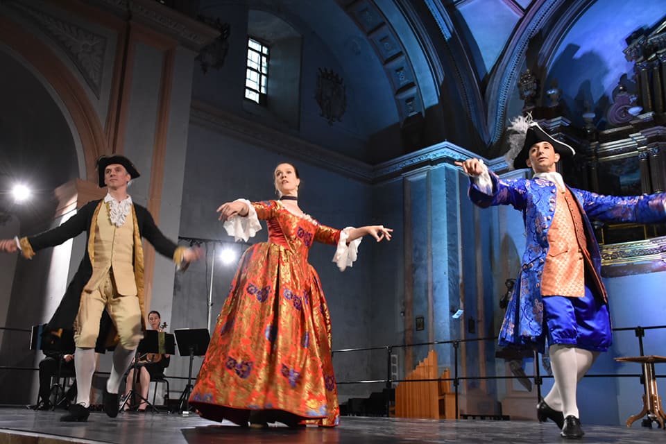 La danza de la corte española llega al FestiMUVB de la mano de Delirivm Música y La Floreta