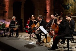 Jordi Savall guía con maestría el viaje del público del Festival Perelada por la Inglaterra de la Edad de Oro Jordi Savall en Peralada
