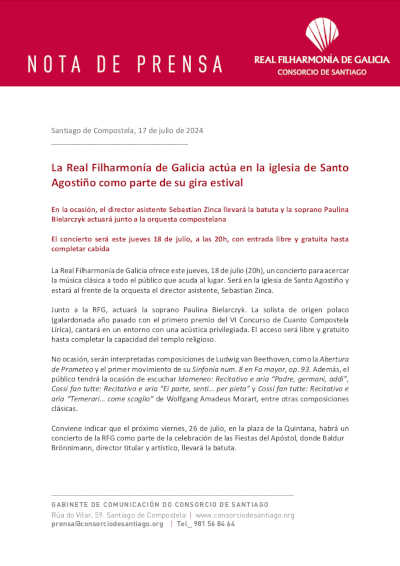 La Real Filharmonía de Galicia actúa en la iglesia de Santo Agostiño como parte de su gira estival