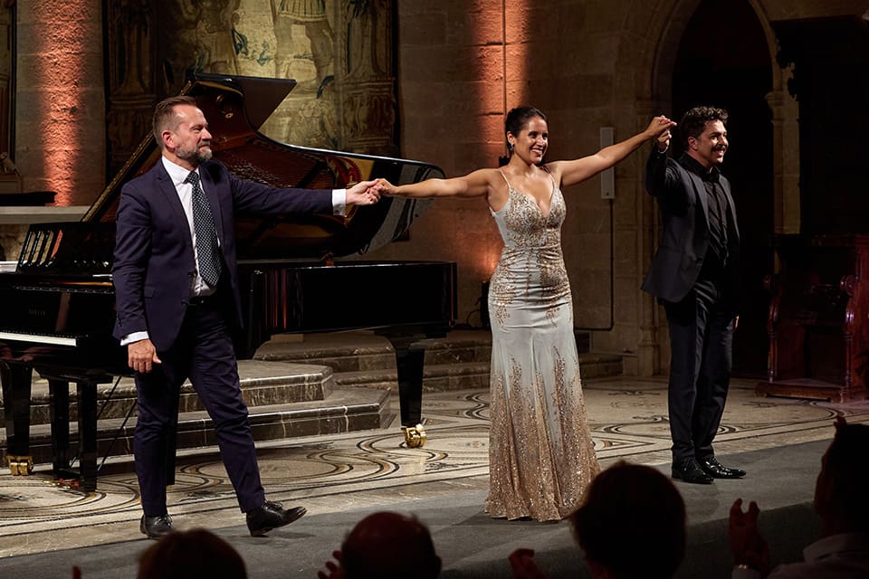 Sara Blanch y Paolo Bordogna ofrecen una espléndida velada “Rossiniana” veraniega en el Festival Perelada Sara Blanch y Paolo Bordogna ofrecen una espléndida velada “Rossiniana” veraniega en el Festival Perelada
