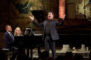 Sara Blanch y Paolo Bordogna ofrecen una espléndida velada “Rossiniana” veraniega en el Festival Perelada Paolo Bordogna