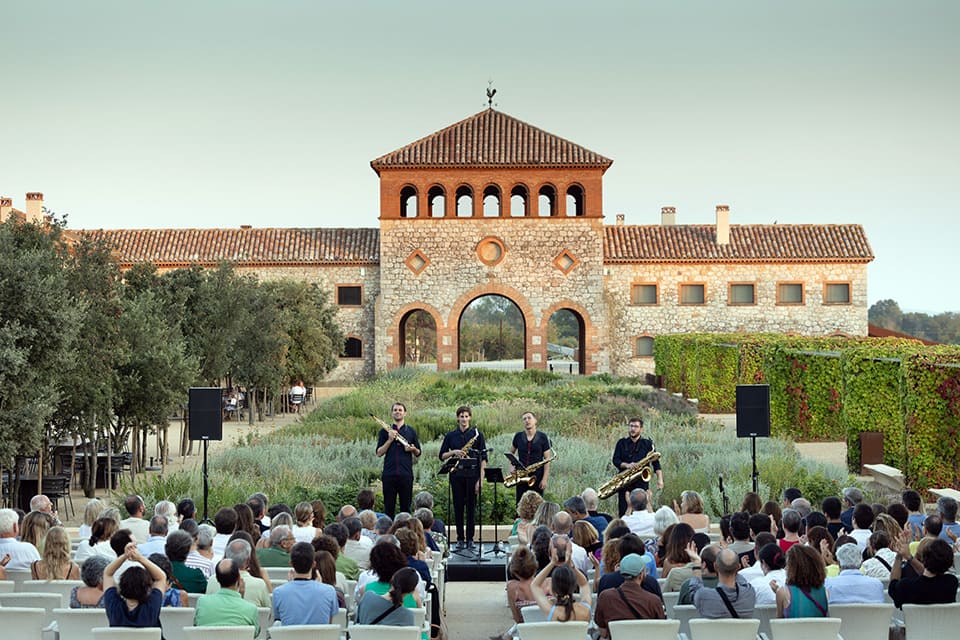 Kebyart Ensemble entusiasma al público del Festival Perelada con un programa completo Kebyart Ensemble entusiasma al público del Festival Perelada con un programa completo