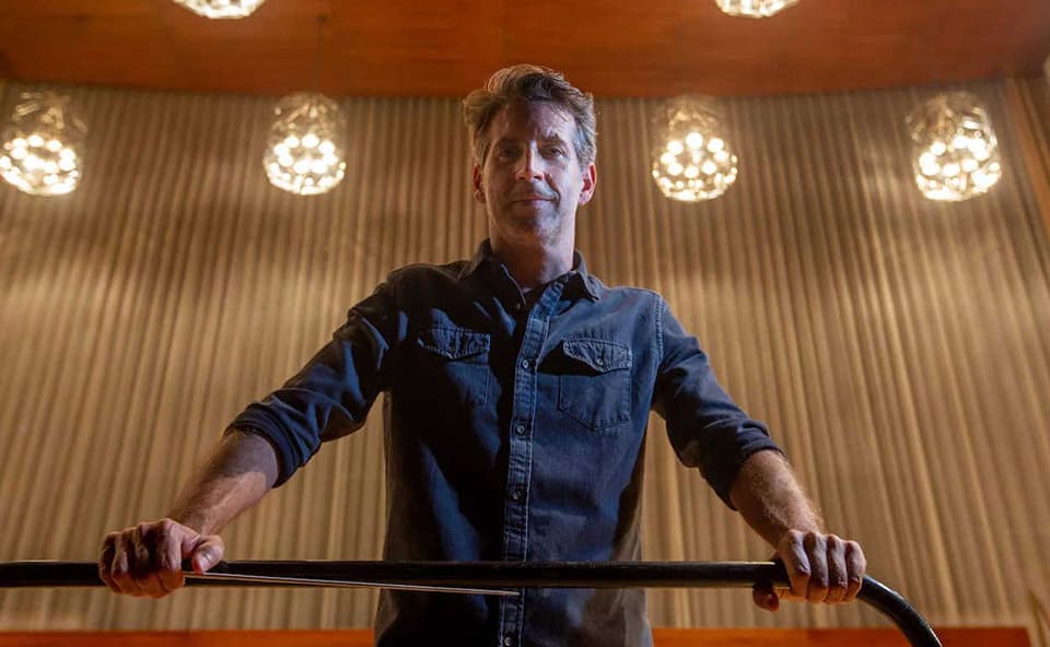 La OCG inicia el ciclo «Espacio Dvorák» con su Concierto para cello y la Octava Sinfonía bajo dirección de Lucas Macías