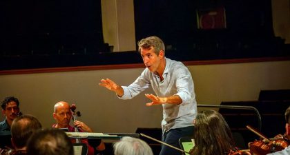 La OCG inicia el ciclo "Espacio Dvorák" con su Concierto para cello y la Octava Sinfonía bajo dirección de Lucas Macías
