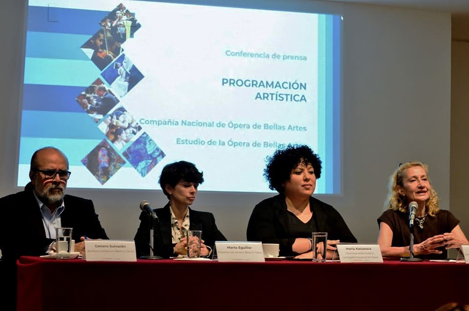 Julia Cruz y Marta Eguilior dirigen Beatrix Cenci en México Julia Cruz y Marta Eguilior dirigen Beatrix Cenci en México