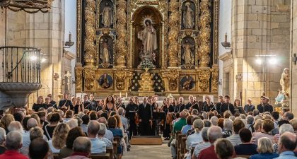 La Real Filharmonía de Galicia vuelve a acercar la música clásica a los espacios comunitarios de los barrios compostelanos