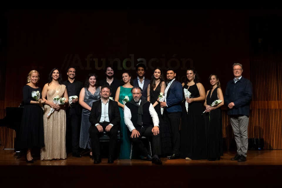 Carlos Álvarez clausura el curso de Interpretación Vocal presentando en concierto a los estudiantes de 2024