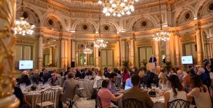 Entrega de las Medallas de Oro