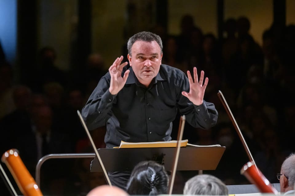 Tradición y modernidad con Jörg Widmann en su regreso como director y solista a la OCNE