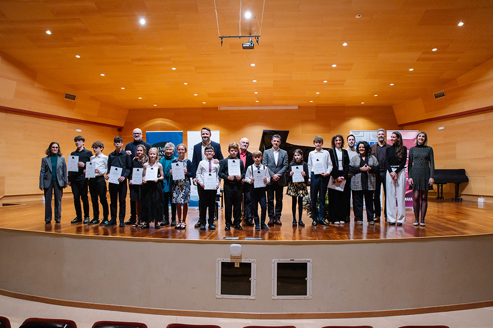 Fernando Serrano Castellanos y Daniela Friera Ojeda se alzan con el 28º Premio Infantil de Piano Santa Cecilia – Premio Hazen