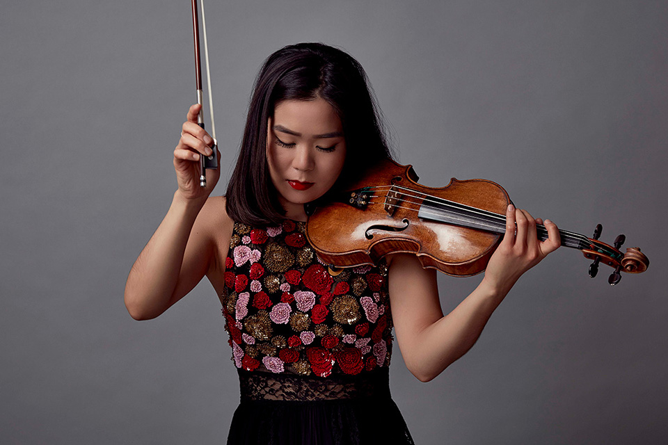 La OSCyL estrena en España Rainphase bajo la dirección de Gemma New con el debut de Esther Yoo