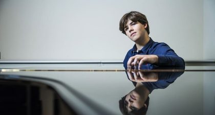 Concierto debut de Guillermo Harnández, con la Sonata de los Adioses, en La Filarmónica