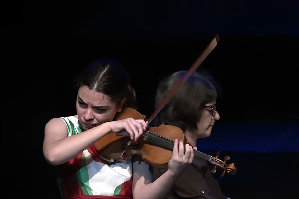 Mª del Mar Muñoz Varo dirigirá a la OFM en el segundo programa del XIII Ciclo La Filarmónica Frente al Mar Mª del Mar Muñoz Varo dirigirá a la OFM en el segundo programa del XIII Ciclo La Filarmónica Frente al Mar
