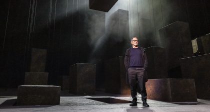 Verdi regresa a Les Arts con "Il trovatore" en una impactante producción de Àlex Ollé con dirección musical de Maurizio Benini
