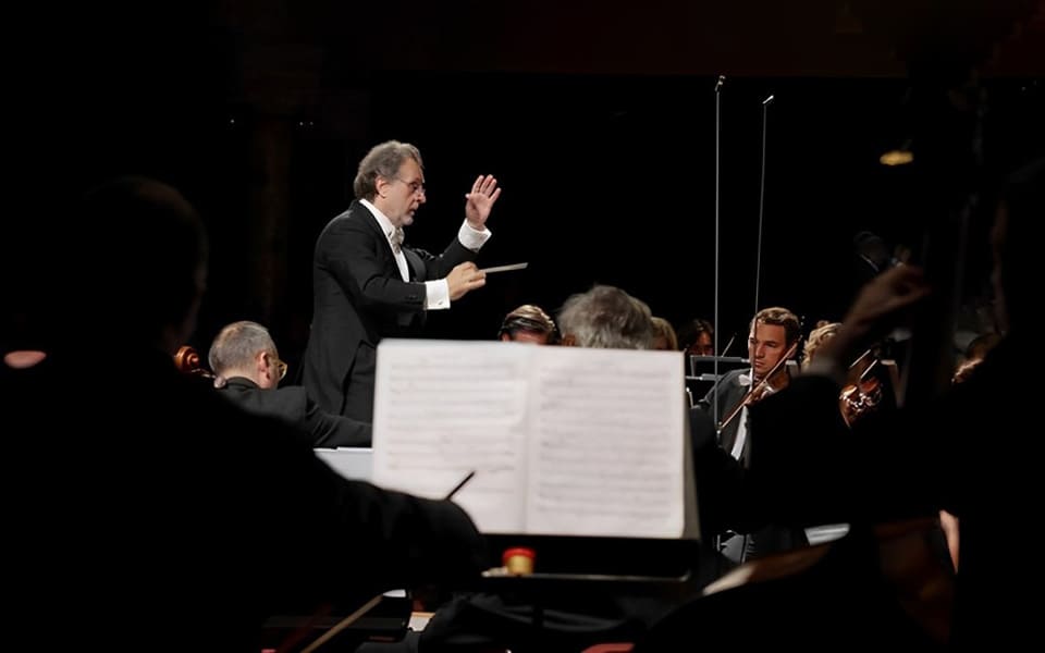 El maestro Josep Pons presenta una versión sin palabras de Wagner con la Orquesta Nacional de España.
