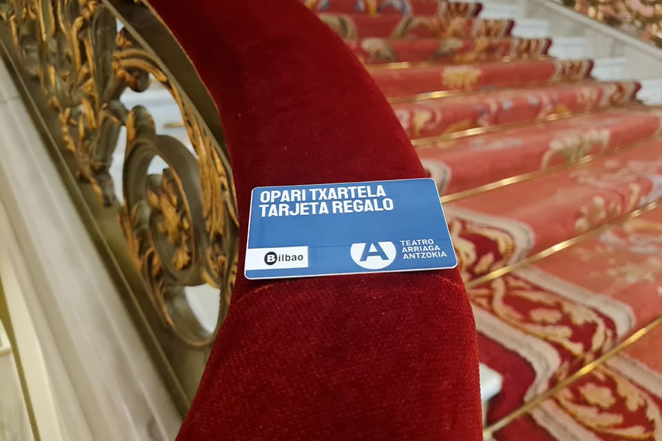 El Teatro Arriaga pone a la venta una temporada más su Tarjeta Regalo, con el objetivo de fidelizar nuevos públicos El Teatro Arriaga pone a la venta una temporada más su Tarjeta Regalo, con el objetivo de fidelizar nuevos públicos