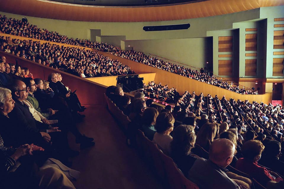 Concierto de Año Nuevo en Sevilla con la ROSS. Clásicos de Strauss y otros compositores centroeuropeos interpretados por Irene Delgado-Jiménez.