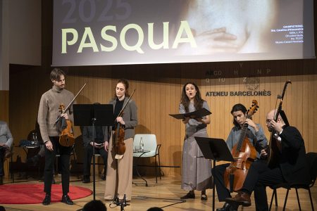El Festival de Pascua de Peralada te invita a disfrutar de una experiencia única que fusiona música y espiritualidad. Actuación musical en Peralada