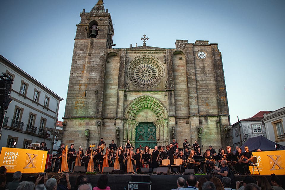 Federico Beilinson, el talentoso argentino, gana el Premio de Composición Portus Apostoli con su obra "Cuatro historias gallegas".