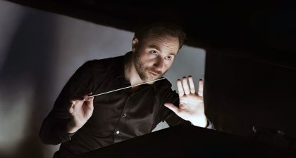 La OFM interpretará obras de Hahn, Lalo y Schummann en su noveno programa de abono en el Teatro Cervantes