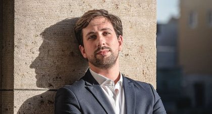 David F. Caravaca dirige la III Gala de Jóvenes Músicos con Raúl Sabiote como solista