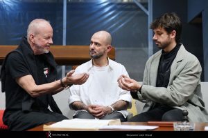 Claus Guth (director de escena), contratenor Franco Fagioli (Farnace), José Ruiz (actor)